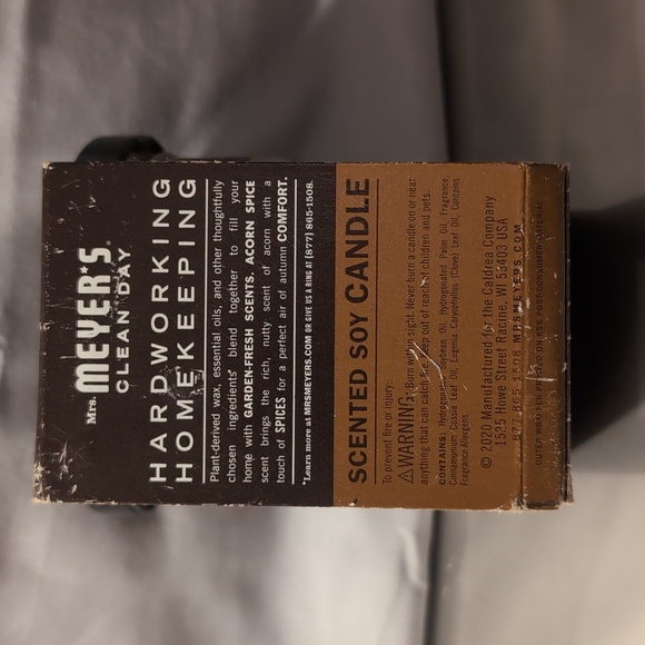 Mrs. Meyers soy candle/ acorn spice - Picture 3 of 5